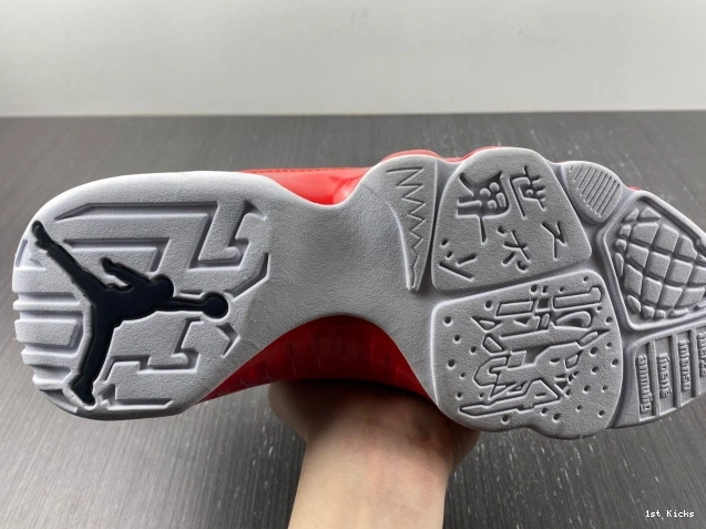 1st Kicks White 9 Jordan Retro Air 302370- Red BestValue Gym 629 1117